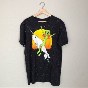 Alien Graphic Tee